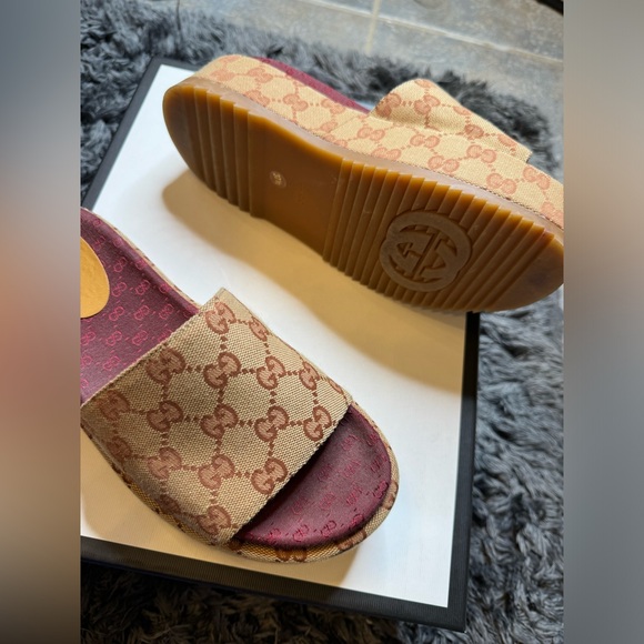 Gucci Platform Sandal 37.5 - Picture 5 of 6